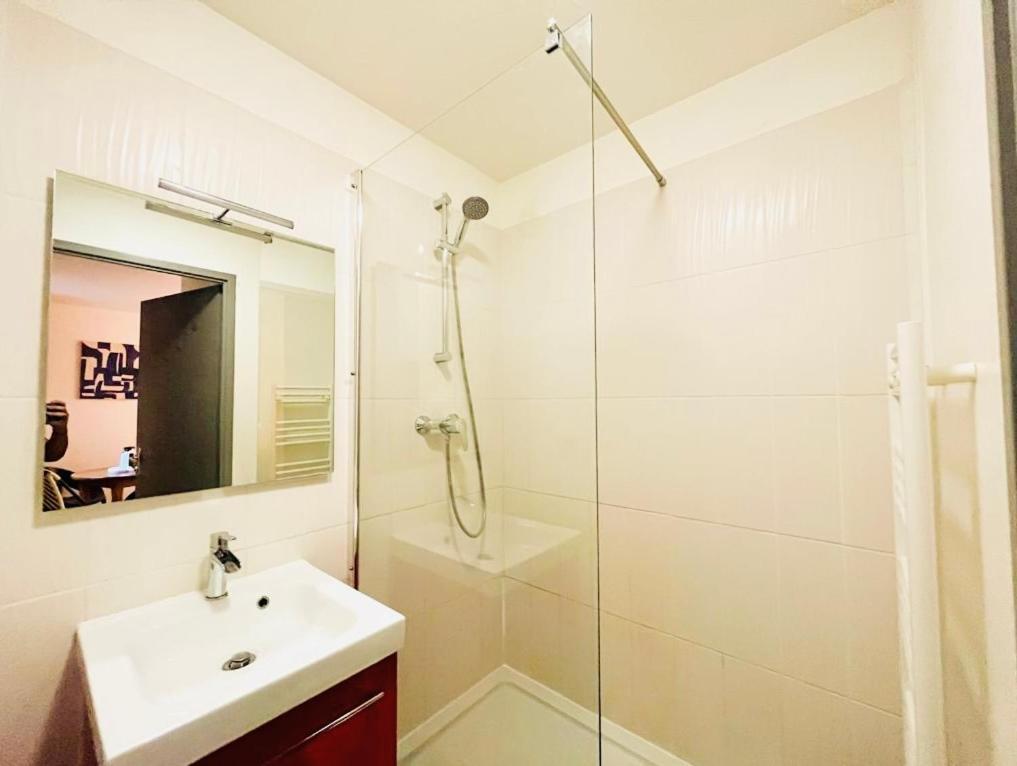 Suite Kobalt วีเลอร์บาน ภายนอก รูปภาพ